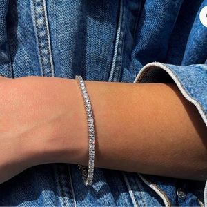 Tennis bracelet - The M Jewelers (NEW)
